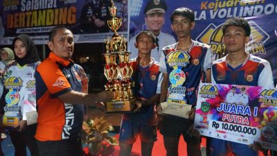 Bupati Irwan Guyur Puluhan Juta untuk Atlet Voli Lutim Cup 2025