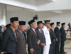 Ratusan Kepsek & Pejabat Lutim Bergeser, Bupati Lakukan Perombakan